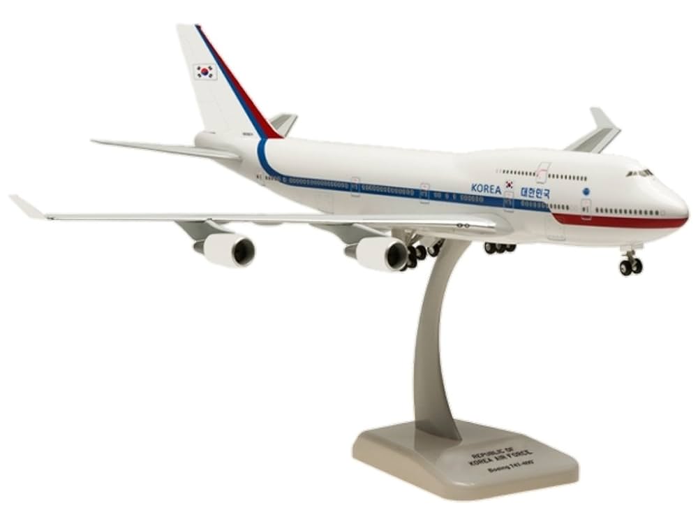 Hogan Wings Boeing 747-400 Korean Air Force Comes with